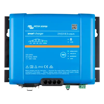 Cargador de Baterías / 24V 25A / 3 Salidas Independientes / IP43 / Carga 6 Etapas / Plomo y Litio