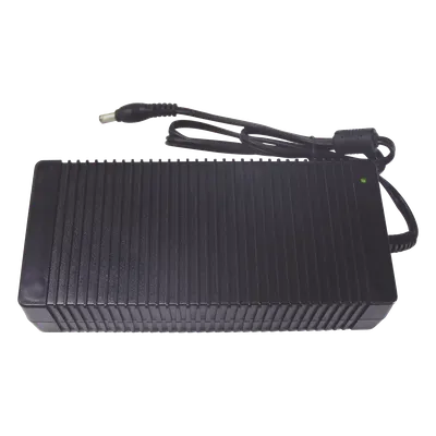 Fuente de poder EPCOM POWERLINE PL53V3A con salida de 53 VCC