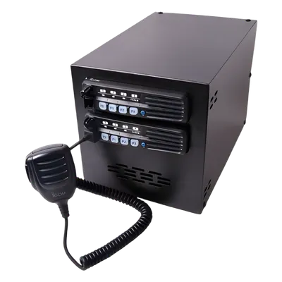 Repetidor UHF / 450-512 MHz / 45 W / MDC-1200 / Chasis Integrado / 7.4 x 10 x 12.8 pulg
