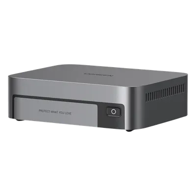 NAS compacto UGREEN 25891B con 4 ranuras NVMe y red 10GbE