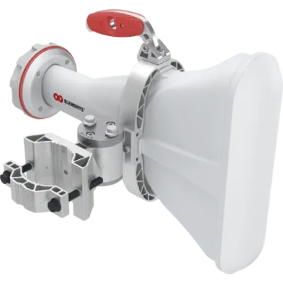 Antena Sectorial Asimétrica / 60°H x 25°V / 17 dBi / 4.9 - 7.1 GHz / TwistPort / Sin Lóbulos Laterales