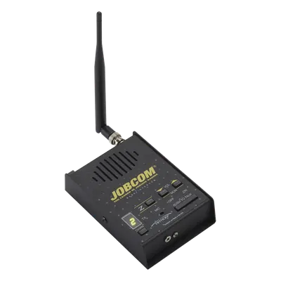 Radio Base / UHF 450-470 MHz / 10 Canales / 2 Watts / Alimentación Dual 110 VAC-12 VDC / Gabinete Metálico