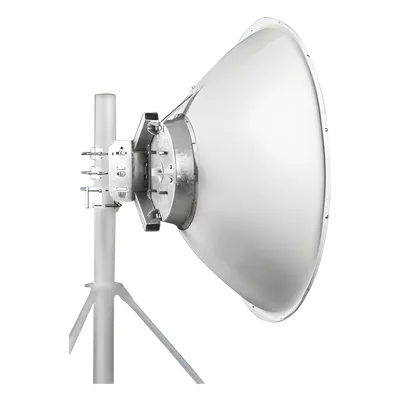Antena altamente direccional / 4 ft / Para radio B11 / 41 dBi / Conector guía de onda / 10.1-11.7 GHz / Diametro1.2 m