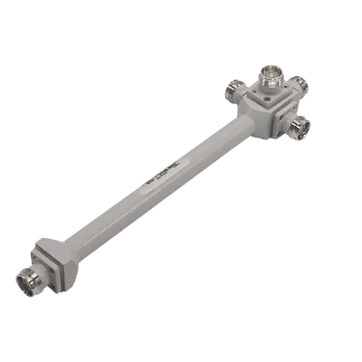 Divisor de Potencia Reactivo / 4 Vías / 575-2700 MHz / 300W / PIM -161 dBc / Conectores 4.3-10 / IP68 / 1.89 pies