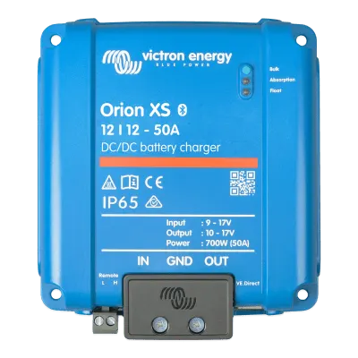 Cargador de Baterías CC-CC / 50 A / 12 V / IP65 / Bluetooth Smart / VE.Direct / Alternador Inteligente
