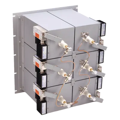Combinador RF / 300-650 MHz / 6 Canales / 50 W / N Hembra / Circulador Sencillo / 7.0 x 7.0 x 19.0 in Cavity / 22.8 x 19.0 x 19.0 in Total