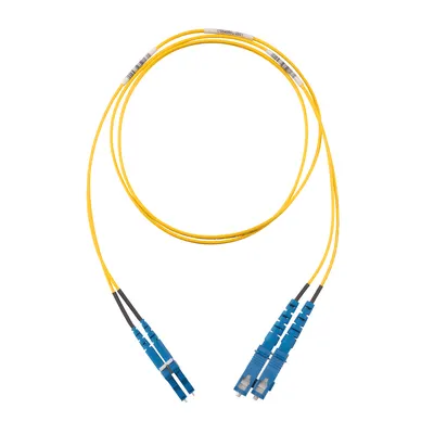 Jumper de Fibra Óptica / Monomodo OS2 9/125 / LC-SC Duplex / OFNR Riser / 15 m (49.21 pies) / Amarillo