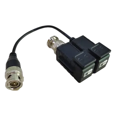 Kit de Transceptores Pasivos / 5MP / Transmisión 200 m (656.2 ft) / UTP Cat 5e/6/6a/7 / Protección TVS / Terminales Push-Pin