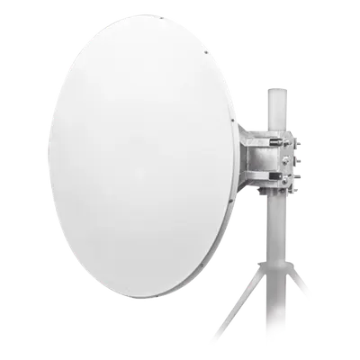 Antena Parabólica Direccional / Dual Polarización Simultánea / 4.9 a 6.1 GHz / Ganancia 35 dBi / Plato Profundo 1.2 m (3.9 ft) / F/B 53 dB