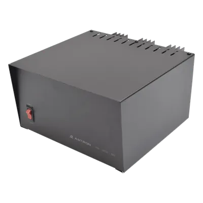 Fuente de Poder Lineal Regulada / 13.8 Vcc / 20 A / 276 W / Cargador de Baterías 2 A / 115 Vca