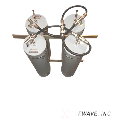 Duplexer Pasa-Banda-Rechazo de Banda / 118-148 MHz / 4 Cavidades 5" Diámetro / 600 kHz Separación / 1.5 dB Pérdida / 350 W / 19" Rack / 2.83 x 1.58 x 0.92 pies