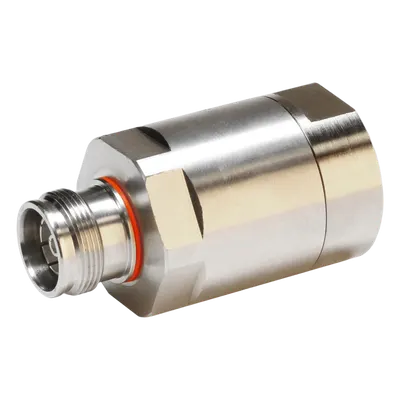 Conector Clase D / Interfaz 4.3-10 hembra / Cables AVA5-50 y AVA5-50FX / 7/8" / 0-5000 MHz / 3.0 kW @ 900 MHz