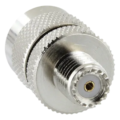 Adaptador RF RF Industries RFU-626 Mini UHF hembra a UHF macho
