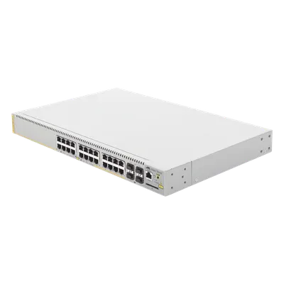 Switch PoE+ Administrable Capa 3 / 24 Puertos Gigabit + 4 SFP / 370 W PoE+ / 56 Gbps / 41.7 Mpps