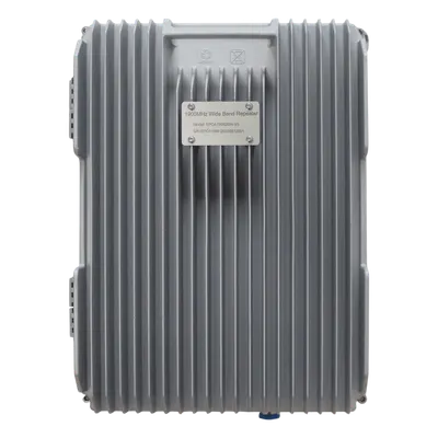 Amplificador Celular / Cobertura 5 km (16,404.2 ft) / Banda 2 1900 MHz / 20 W / 95 dB Ganancia / Multioperador / IP65