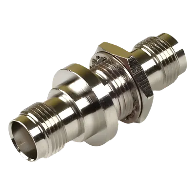 Adaptador / Doble TNC Hembra / Montaje Hermético Chasis / Tipo D-Plano / Níquel-Oro-Teflón