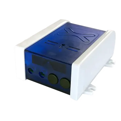 Controlador de Experiencia Interactiva / 1 Interfaz X-talk / API Serial 115200 bps / Expansión EM-F4/F8 / Alimentación 5VDC