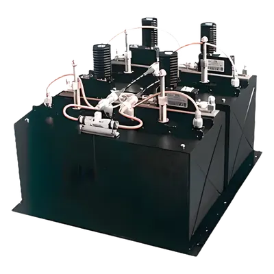 Combinador UHF / 5 Canales / 380-400 MHz / 100 kHz Separación / 150 W / Rack 19" 18 RU