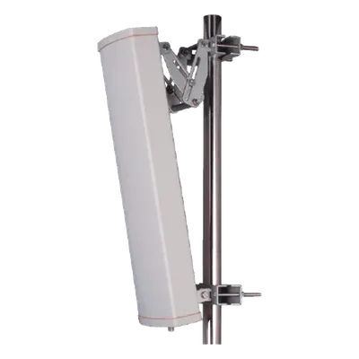 Antena Sectorial Multi Banda / 15 dBi / 698-960 / 1710-2700 MHz / 100 W / Polarización Vertical / Interior y Exterior