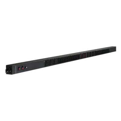 PDU Medible / Entrada NEMA L6-30P 30A / 24 C13 + 6 C19 / Cable 3.05 m (10 ft) / Instalación Vertical 0U