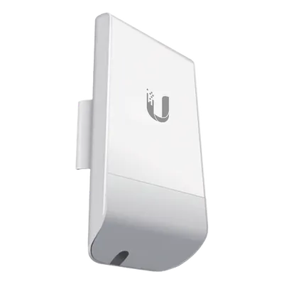 CPE inalámbrico UBIQUITI LOCOM5 de 5 GHz con antena de 13 dBi