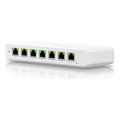 Switch PoE Ubiquiti USW Ultra de 8 puertos GbE y montaje flexible