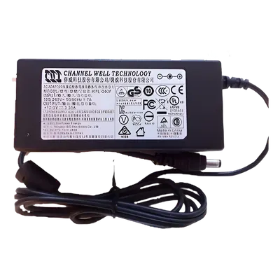 Fuente de poder Hikvision KPL-040F de 12 VCC y 3.33 A