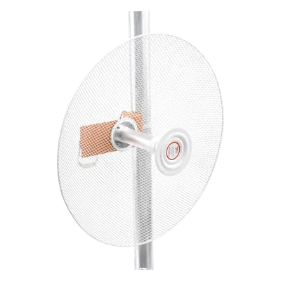 Antena direccional con diseño aerodinámico para minimiza la resistencia al viento, Ganancia de 30 dBi,  frecuencia (4.9 - 6.5 GHz), Polarización doble, incluye montaje para torre o mástil 