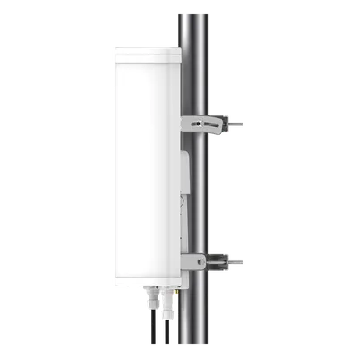 Antena sectorial / 90° / 18 dBi / 5.9-7.1 GHz / MU-MIMO 4x4 / 2.19 x 0.94 x 0.60 ft / IP65