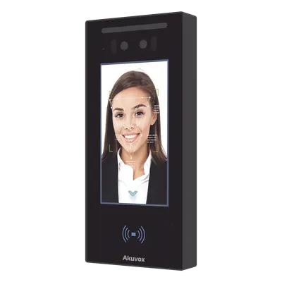Frente de calle IP Akuvox E16C con pantalla táctil y reconocimiento facial