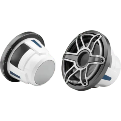 Subwoofer Náutico JL Audio M6 / 10" / Rejilla Deportiva de Titanio / 250 W RMS / Impedancia 4 Ω / Cono de Polipropileno Relleno de Mica / Montaje en Caja Sellada o con Puerto / Uso en Exteriores Náuticos