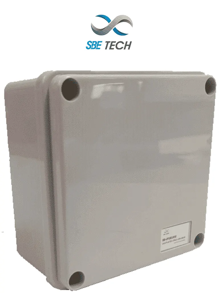 Caja plástica SBE TECH SBE-OP10010080 con protección IP66